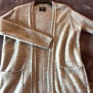Abercrombie cardigan
